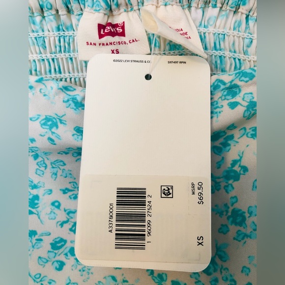 Levi’s floral blouse - Picture 4 of 6